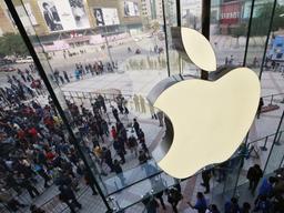 "애플한테 대놓고 <strong>호갱</strong>취급 당하는 한국, 해결책 딱 하나있습니다"