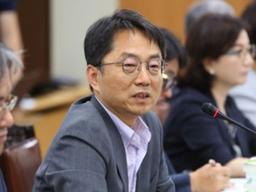 최저임금 240원↑…"現 경제 상황 반영해 사실상 속도조절"