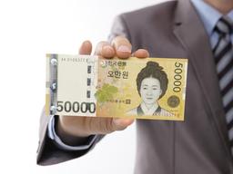 눈치 보지 말고 딱 정하자! 관계별 '축의금 액수' 얼마가 적당?