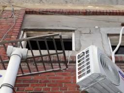 집주인에게 당당하게 수리 요구했다가 거절당하는 ‘이것’