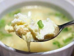 자취생을 위한 든든한 <strong>계란국</strong> 한 그릇!