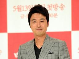 이성재, 49세에 할아버지 된다...소속사 "장녀 임신 중"