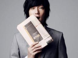 <strong>마약</strong>부터 음주운전까지…모델계 샛별이었던 예학영, 연이은 <strong>논란</strong>