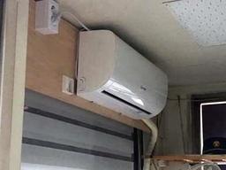 "찜통 경비실에 시원한 바람을"…<strong>착한</strong> 에어컨 설치 확산