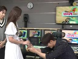 '나 혼자 산다' 성훈, <strong>임수향</strong>에게 무릎 꿇고 사심 고백 "보고 싶었다" [TV캡처]