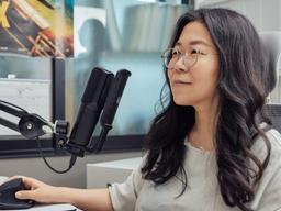 손 대신 입으로 그리는 천계영 “한 회 6개월 걸려도 행복”