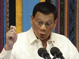 두테르테 대통령 “죽은 채로라도 체포한다”…505명 자수