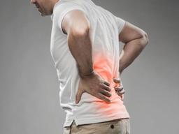 갑자기 허리가 아프다면?…휴식과 '약한' <strong>운동</strong>이 답