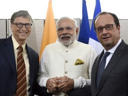 하층민 거리서 용변보다 맞아죽는데…印총리는 '화장실 보급賞'