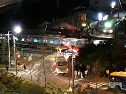 고양시 백마역서 열차-마을버스 충돌 '아찔'