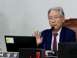 동료의원에게 욕설한 여상규 위원장, 국회 수준 어디까지 떨어트리나