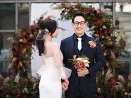 김풍 <strong>결혼식</strong> 현장 공개…한 쌍의 선남선녀