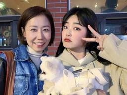 <strong>정선희</strong>, 故 최진실 딸 준희 양과 환한 미소..따뜻한 이모