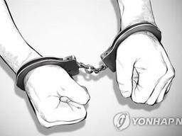 "퇴직한 뒤 무시하는 것 같아서" 아내·딸 살해 가장 징역 30년