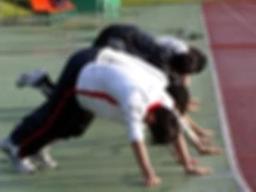 “술 따르라” “무릎에 앉아 봐라”실업팀 성인 선수도 폭력에 멍든다