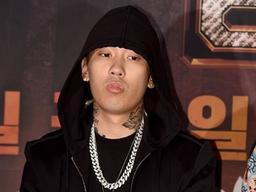 <strong>도끼</strong> "'통장잔고 6원', 와전된 말…자금난 NO"