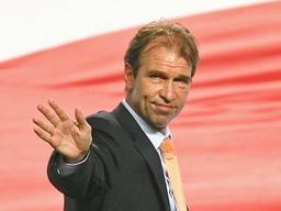 '<strong>월드컵</strong> 4강' 신화 함께 한 핌 베어벡 前감독, 암 투병 끝에 사망