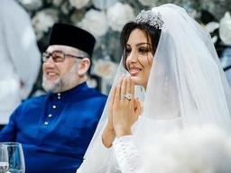 말레이 전 국왕과 이혼 러시아 모델 "아들 위험" 경찰에 신고