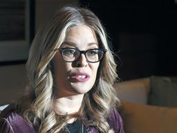 돈 대신 책으로 가르쳤던 싱글맘… 그집 딸이 겨울왕국 만들었어요