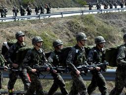 올랐다는 말은 들었지만... 2019년 대한민국 군인 월급 이 정도야?