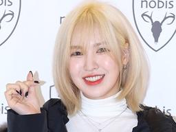 레드벨벳 <strong>웬디</strong>, '가요대전' 추락 사고 후 근황 "음식 잘 못 씹는 상태, 내색 잘 안해"