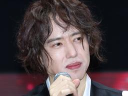 '꽃길'걷던 <strong>양준일</strong>, 갑작스런 팬카페 운영중단…팬덤 내몰린 원인은?