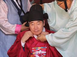 이낙연, <strong>아파트</strong> 매매 논란에 '부동산중개소 매매정보화면' 공개