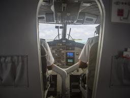 ‘비행 낭인’을 아시나요? 파일럿 되는 방법 3가지