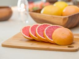 피크 시즌에 먹는 자몽, 칼로리당 영양가 높아