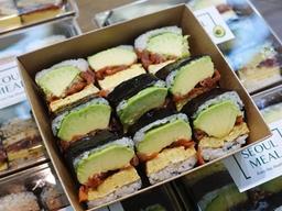 달리는 기차에서 먹으면 더 꿀맛, <strong>서울역</strong> 도시락 <strong>맛집</strong> 5