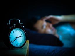 정크푸드와 <strong>수면</strong>· 비만과의 악순환 고리