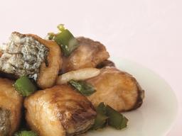 제철인 <strong>삼치</strong>, 바삭달콤한 채식 강정으로