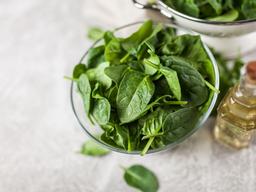 ‘이렇게 달았어?’ 제철 <strong>시금치</strong>의 맛, 지금 즐겨라