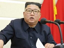 김정은, 코로나19·경제난 '이중고' 속 고위층 기강 잡기 나서