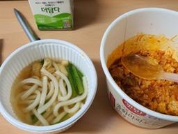 '컵밥에 흰 우유' 어쩌다 <strong>대구</strong> 간호사 저녁이 됐나? 병원의 해명