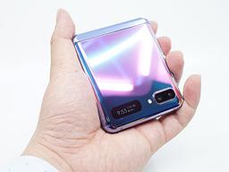 [<strong>리뷰</strong>] '폴더블폰에 1,000만 화소대 카메라를?' <strong>갤럭시</strong> <strong>Z 플립</strong>의 촬영 성능