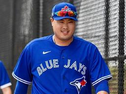 加, 외국인 <strong>입국금지</strong>… 美서 발 묶인 류현진