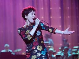 오즈의 <strong>마법사</strong> ‘도로시’ 열연 뒤에 이런 학대가…영화 ‘주디’