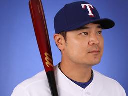 마이너리거들 도운 추신수 "밥값 아껴 기저귀 사던 시절 못잊어"