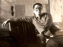 "난 이상한 사람" 봉준호...그가 존경한 김기영은 더 이상했다