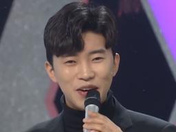 겨울에 월세 못내 군고구마 팔던 가수의 '놀라운' 반전