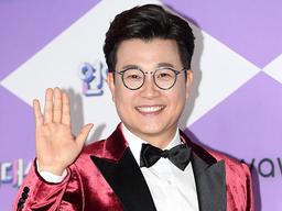 김성주, 13년 동고동락 매니저와 손잡고 새 출발 '의리'..<strong>장군</strong>엔터 1호 연예인