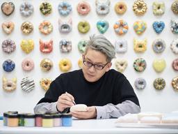 도넛이 말한다, "고난은 선물을 주고 간다...두려워 마라"