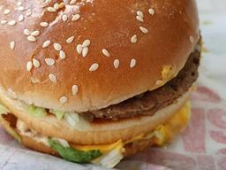 [공복 김선생] “옛 맛 되찾았다” 맥도날드 <strong>빅맥</strong>, 실제 먹어보니