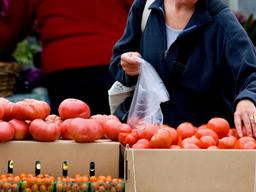 ‘다시 뒤돌아봅니다’ 코로나후 눈길 쏠린 ‘지역 농산물’