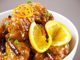 [더오래]와인에 졸인 코코뱅,튀긴 아얌고렝…무슨 <strong>요리</strong>일까?