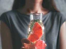 외출자제로 살이 불어난다면…‘<strong>버닝</strong> 후르츠’