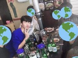 '미성년자 술·담배 논란' <strong>정준원</strong> 측 "관리 미흡 사과…재발 방지 최선"