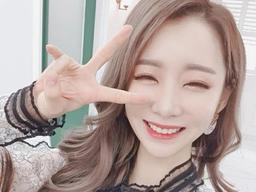 최연소 개그우먼으로 데뷔해 미스트롯으로 전성기 예약한 그녀