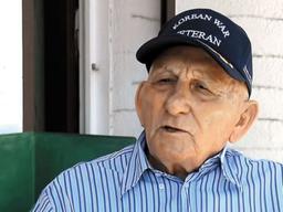 "한국은 날 잊지 않았다" <strong>프랑스</strong> 참전용사 울린 마스크